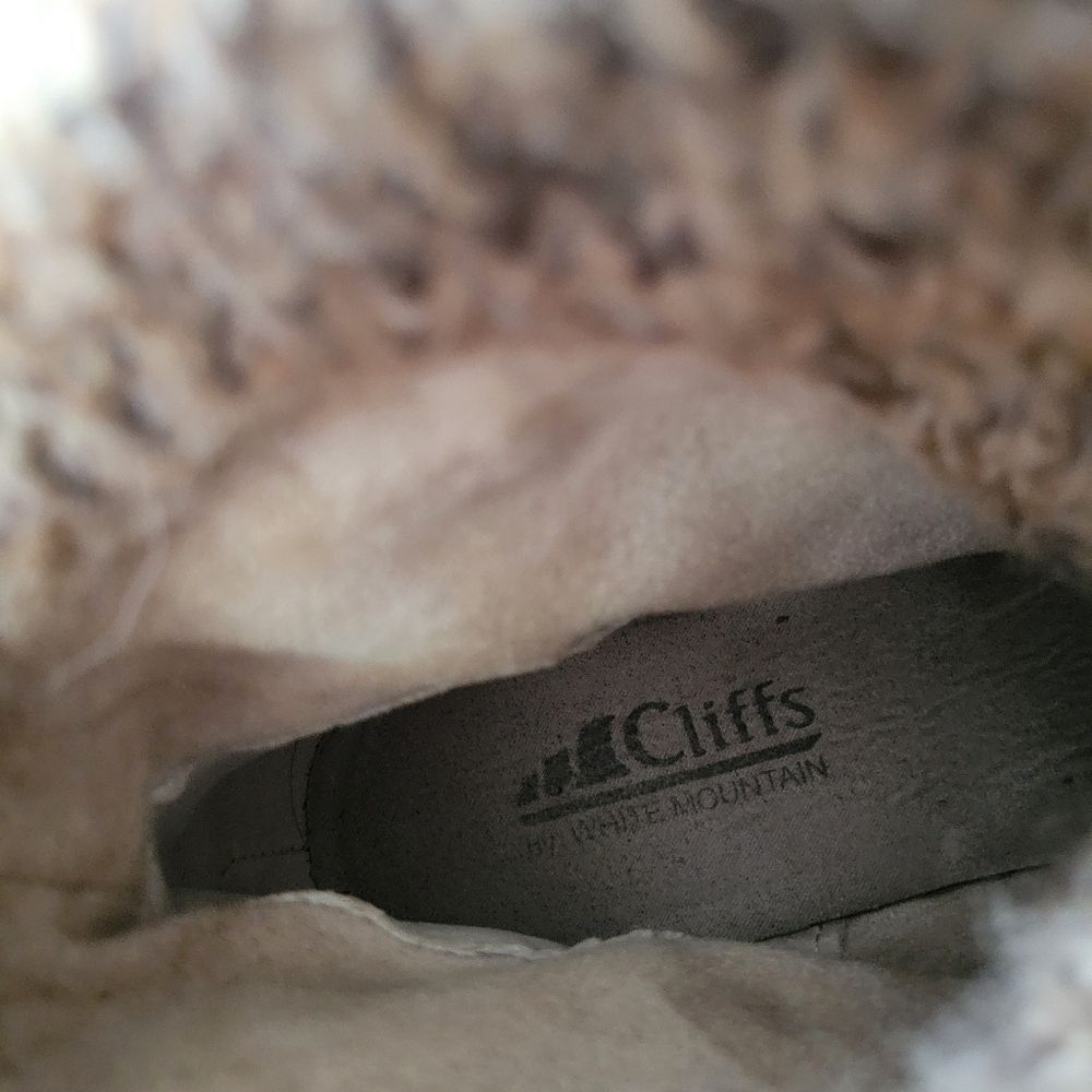 Cliffs White Mountain Ankle Boots Tan Sweater Cuff 9M - Picture 3 of 10